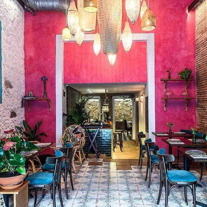 Restaurante en El Born - Imagen 1