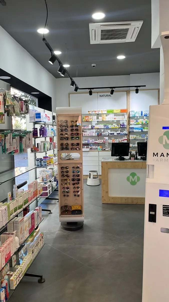 Adecuación Farmacia Manso - Imagen 1